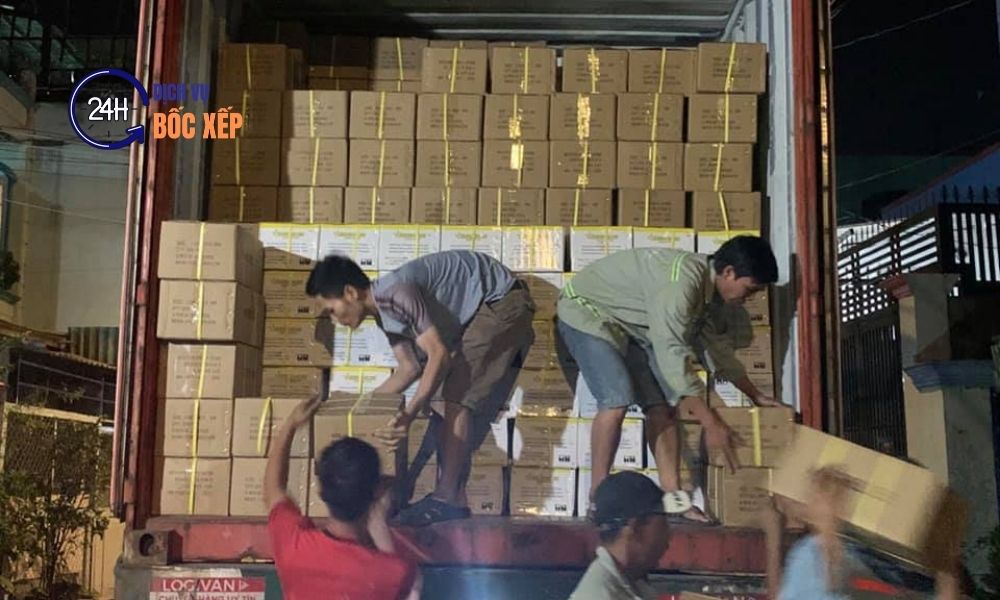 Dịch vụ bốc vác Bình Chánh hỗ trợ sắp xếp hàng hóa và chuyển kho nhanh