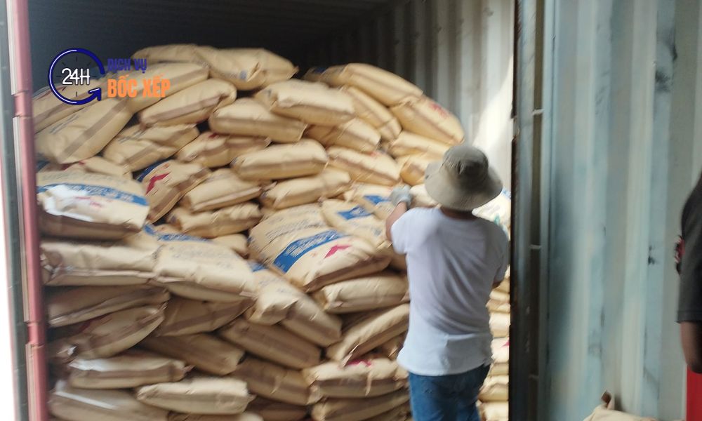 Dichvubocxep24h hỗ trợ bốc xếp bốc vác Hoài Đức tiết kiệm đến 30% chi phí